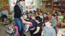 Każdy chce spróbować słodkiego serduszka